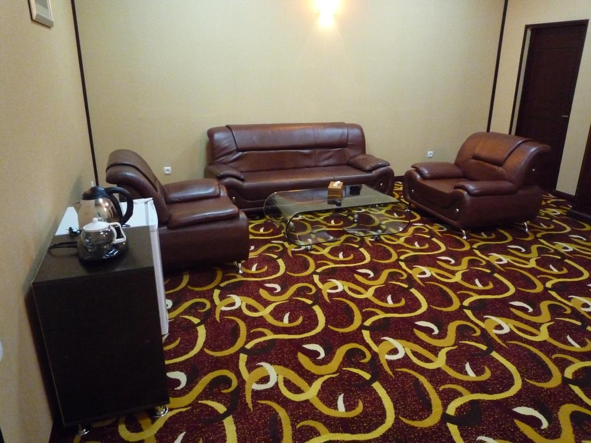 Qo‘qon Dangara Hotel מראה חיצוני תמונה