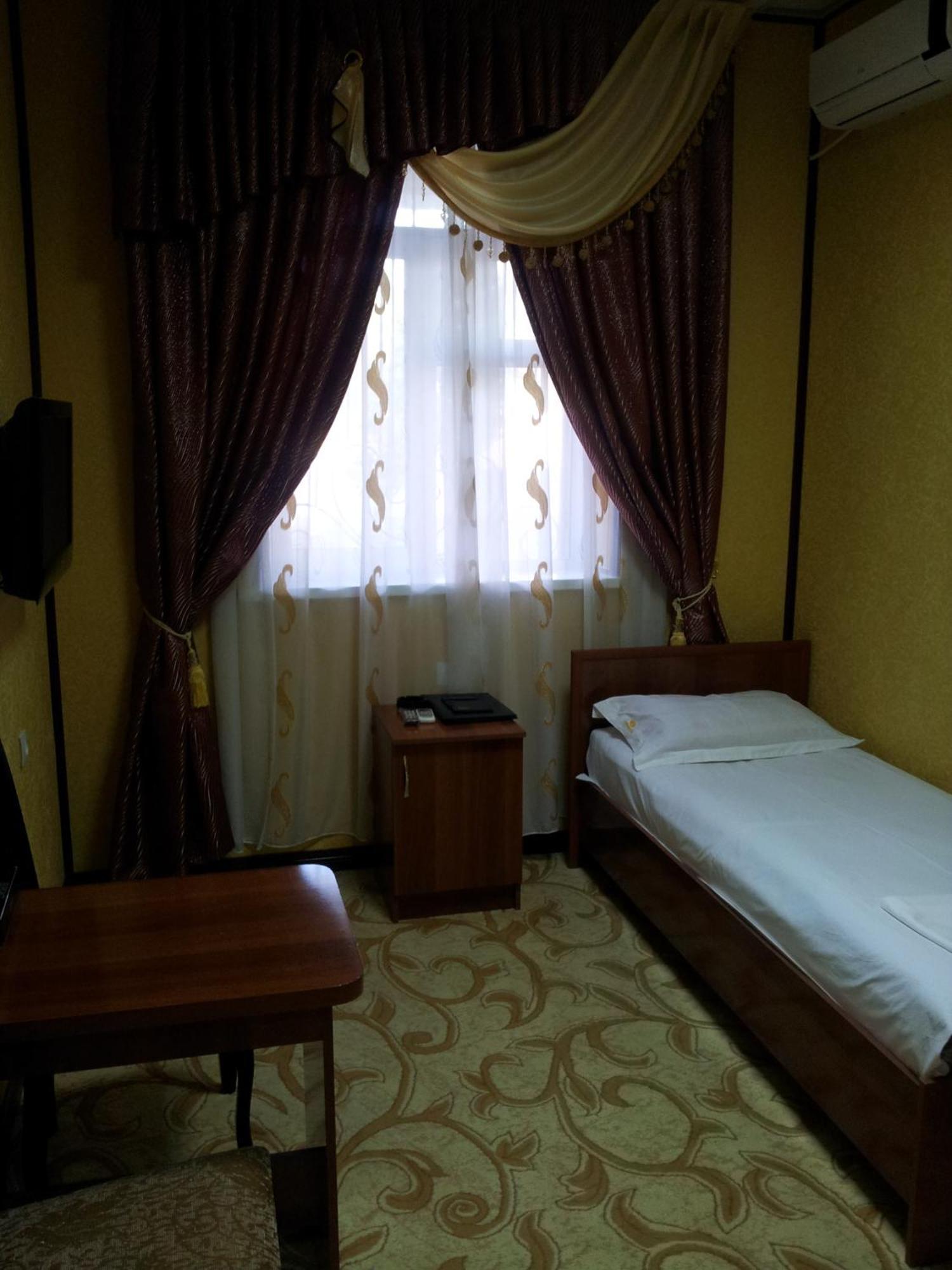 Qo‘qon Dangara Hotel מראה חיצוני תמונה