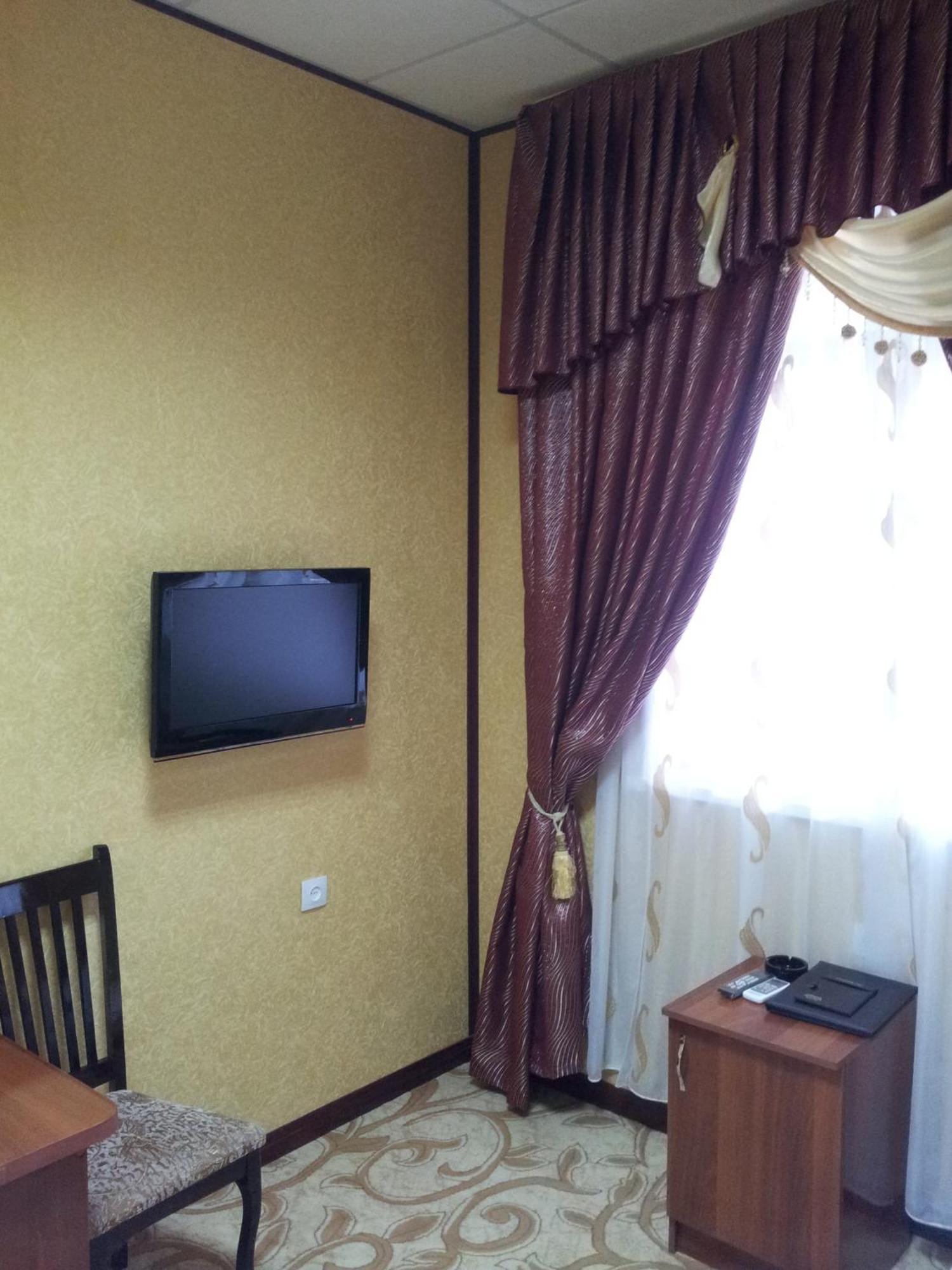 Qo‘qon Dangara Hotel מראה חיצוני תמונה