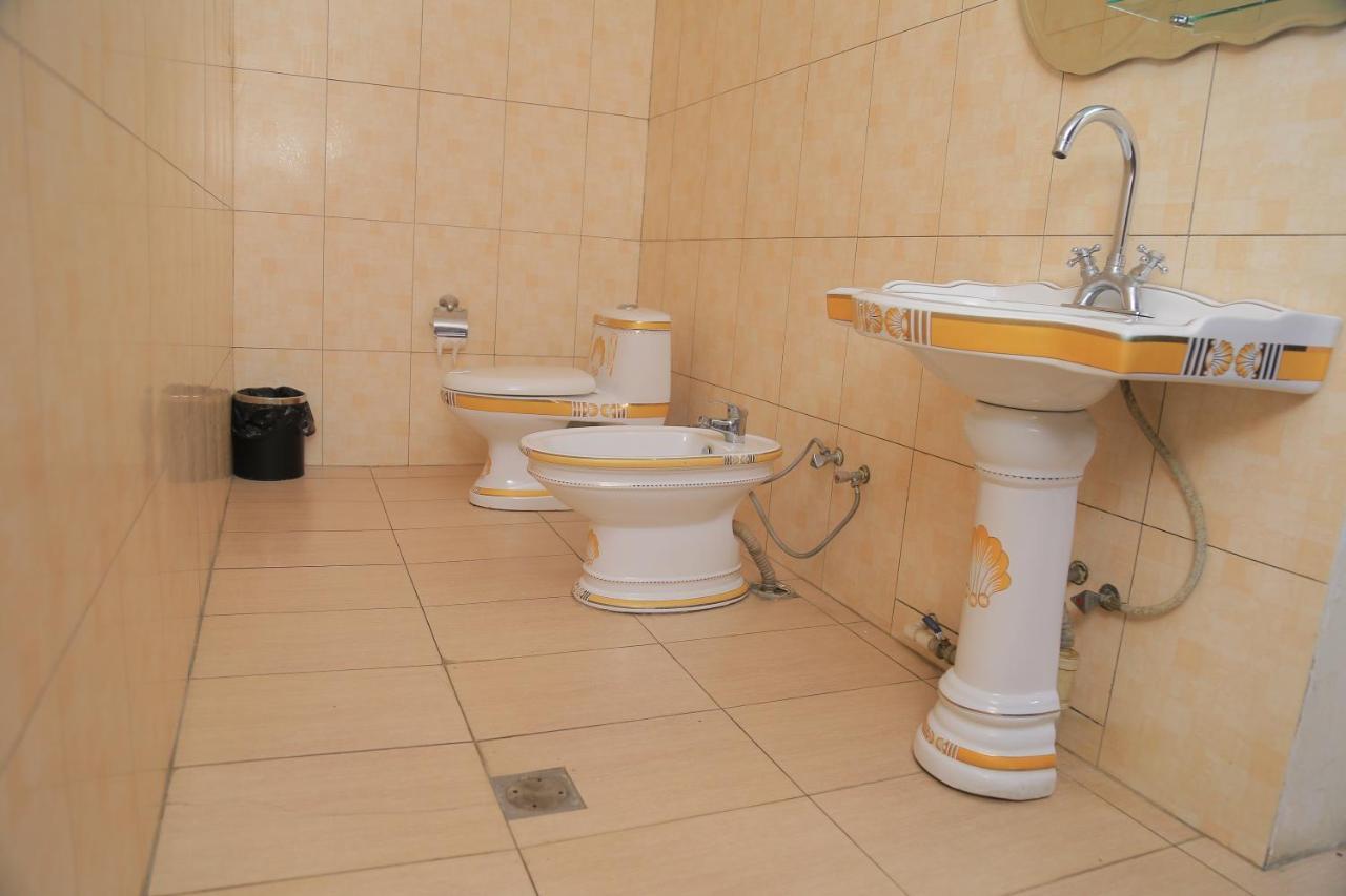 Qo‘qon Dangara Hotel מראה חיצוני תמונה