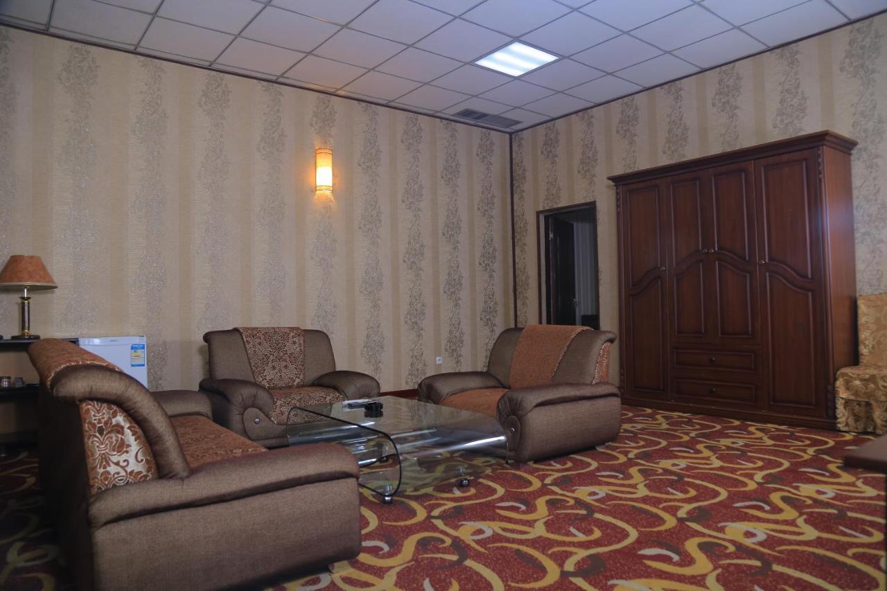 Qo‘qon Dangara Hotel מראה חיצוני תמונה