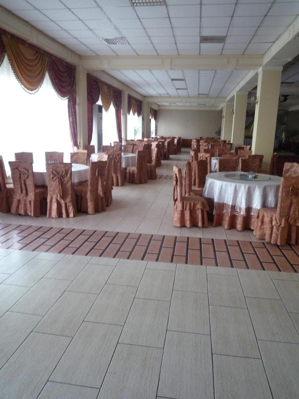 Qo‘qon Dangara Hotel מראה חיצוני תמונה